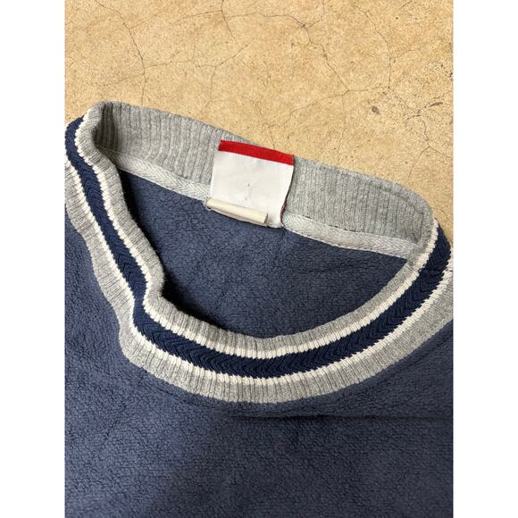 Champion Vintage 90s Reverse Weave Navy Crewneck Cropped Oversized Sweater - Picture 6 of 11